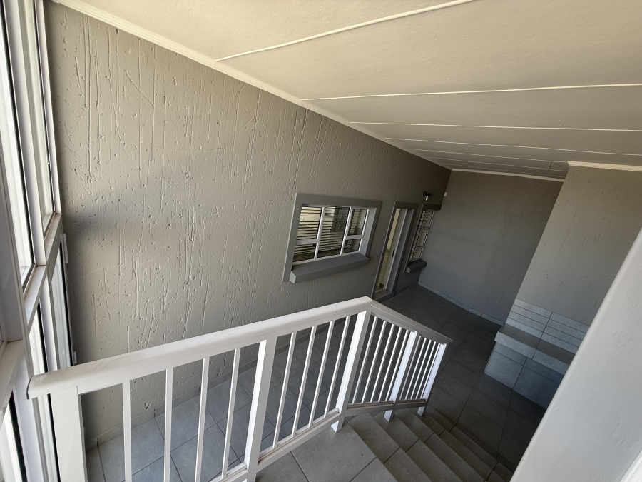 3 Bedroom Property for Sale in Hartenbos Heuwels Western Cape